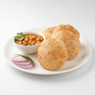 Cholle Puri